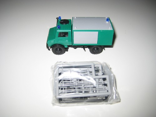 Roco Minitanks H0 694 - Camión Mercedes Benz Unimog BGS FLF - Imagen 5 de 12