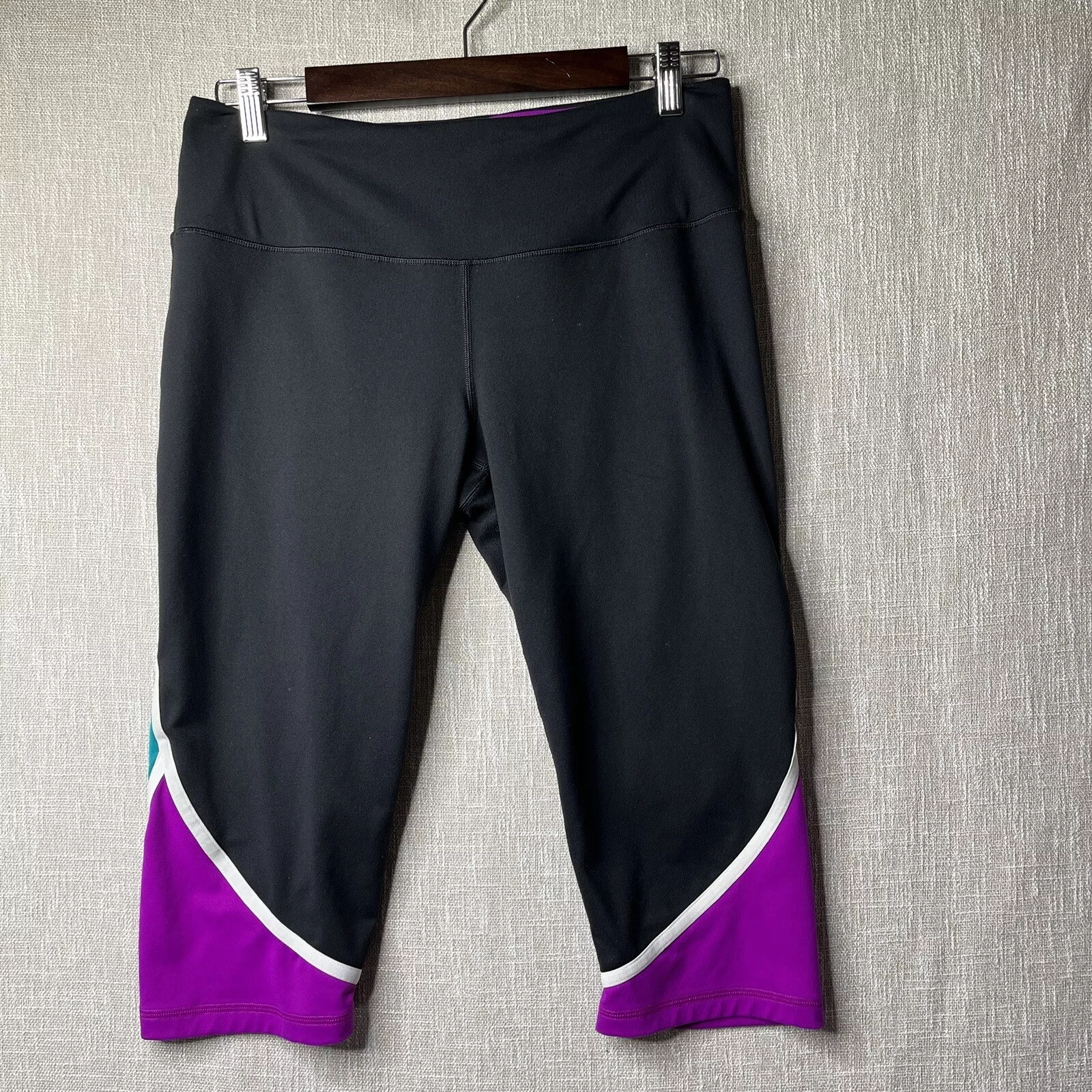 victoria-secret-vs capri mid rise athletic pants