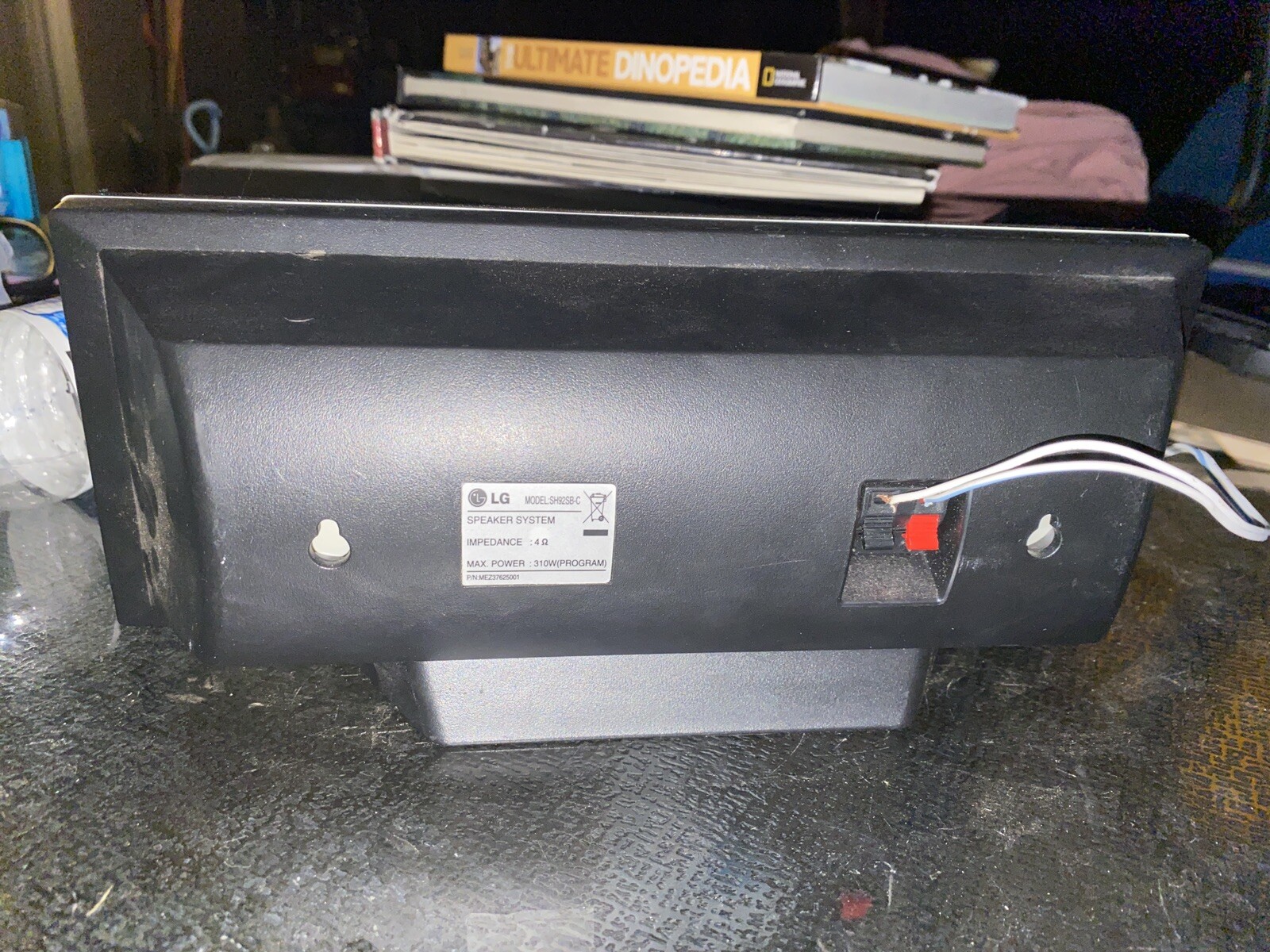 Picture 4 of 6