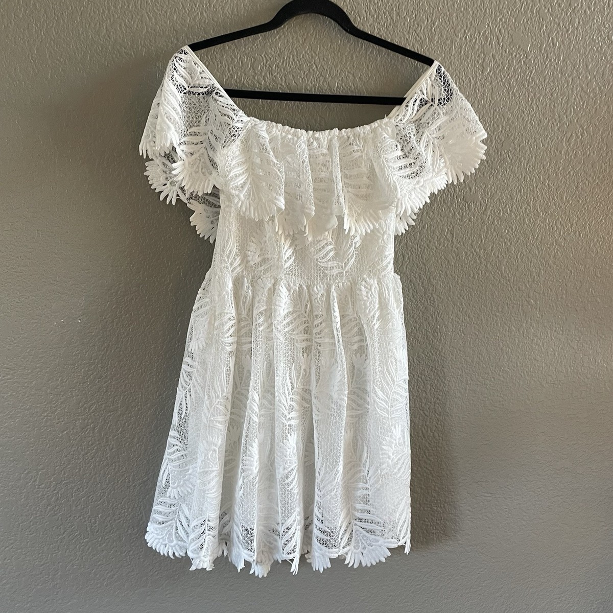 Lovers + Friends Dress Womens XS White Lace Vacay Off The Shoulder Wedding  Beach | eBay