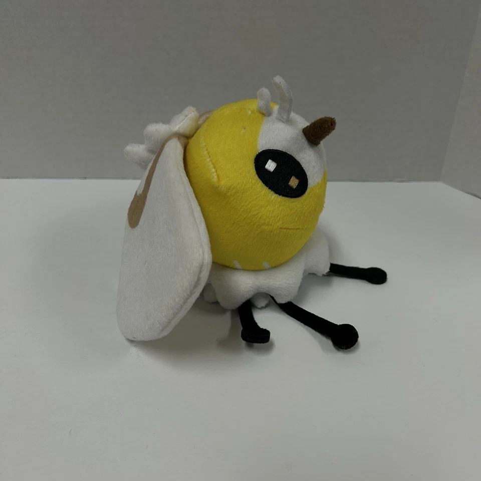 Cutiefly Poké Stuffed Animal Doll  Tomy Pokémon Plush - 6 Inch - Image 2 of 4