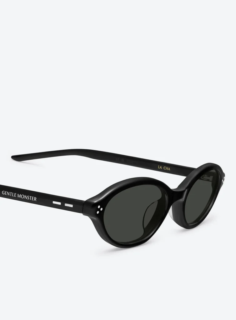 GEntlE MOnster La Cha 01 Black Oval Sunglasses Dark Gray Lens