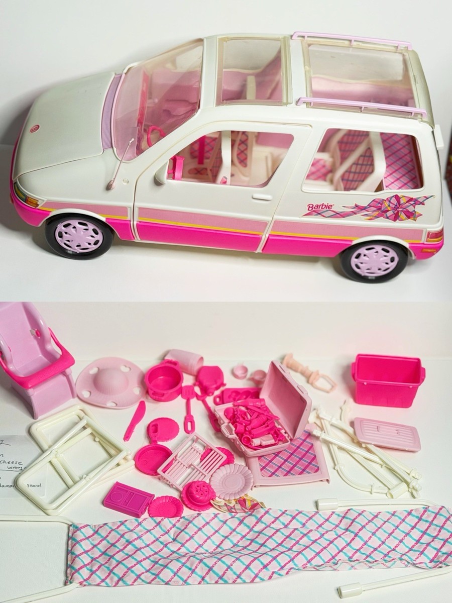 Vintage 1995 Mattle Barbie Picnic Pink Caravan Mini Van #13185