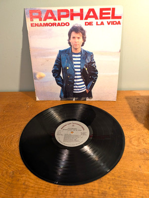 1983 Raphael ''Enamorado de la Vida'' 1983 Vintage Vinyl Spanish LP Record