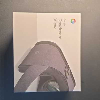 Google Daydream View Gray Fabric Smartphone VR Headset