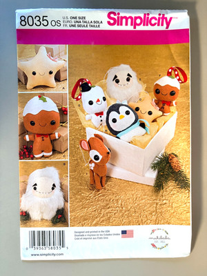 Simplicity 8035 Sewing Pattern Stuffed Animals and Ornaments UNCUT FF