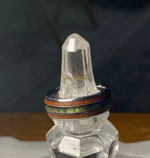 Mens 8mm Tungsten Carbide Koa Wood & Blue Opal Wed Band-Tri Inlay Signed Size 11 - Image 2 of 4