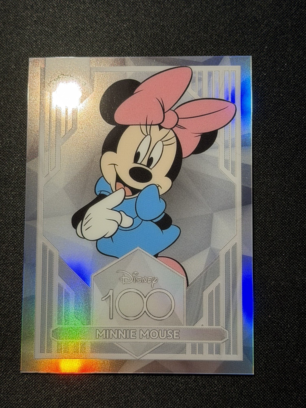 Minnie Mouse Refractor Topps Chrome Disney 100 Anniversary 2023