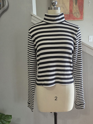 Aerie Black/White Striped Turtleneck Pullover Knit Sweater Long Sleeve XL