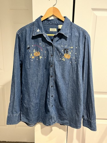 VTG. Classic Elements Blue Denim Halloween Cat Pumpkins Long Sleeve Button Down