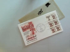 U. S. FDC - 1595 - Liberty Bell BOOKLET - ArtCraft cachet-comb. shIpping!
