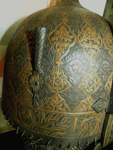 ARMOR MUSEUM LEVEL PERSIAN STYLE WARRIOR HELMET ARABIC CALLIGRAPHY BIRD FIG - Picture 3 of 13