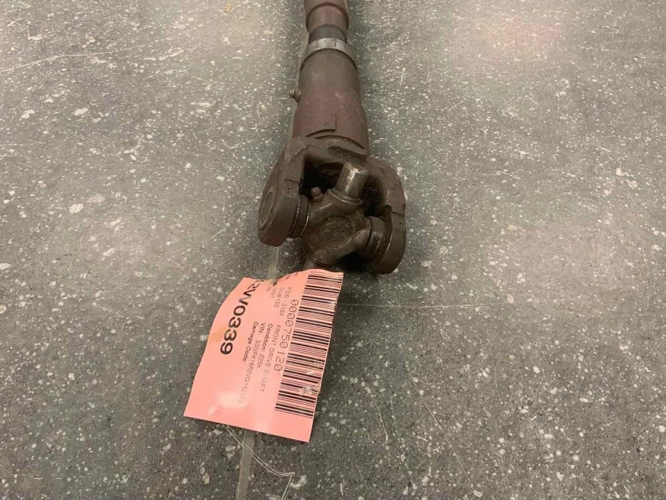 1995 - 1999 Chevy Suburban 1500 Front Drive Shaft 5.7L Vortec V8 AT 4 Speed - Image 4 of 4