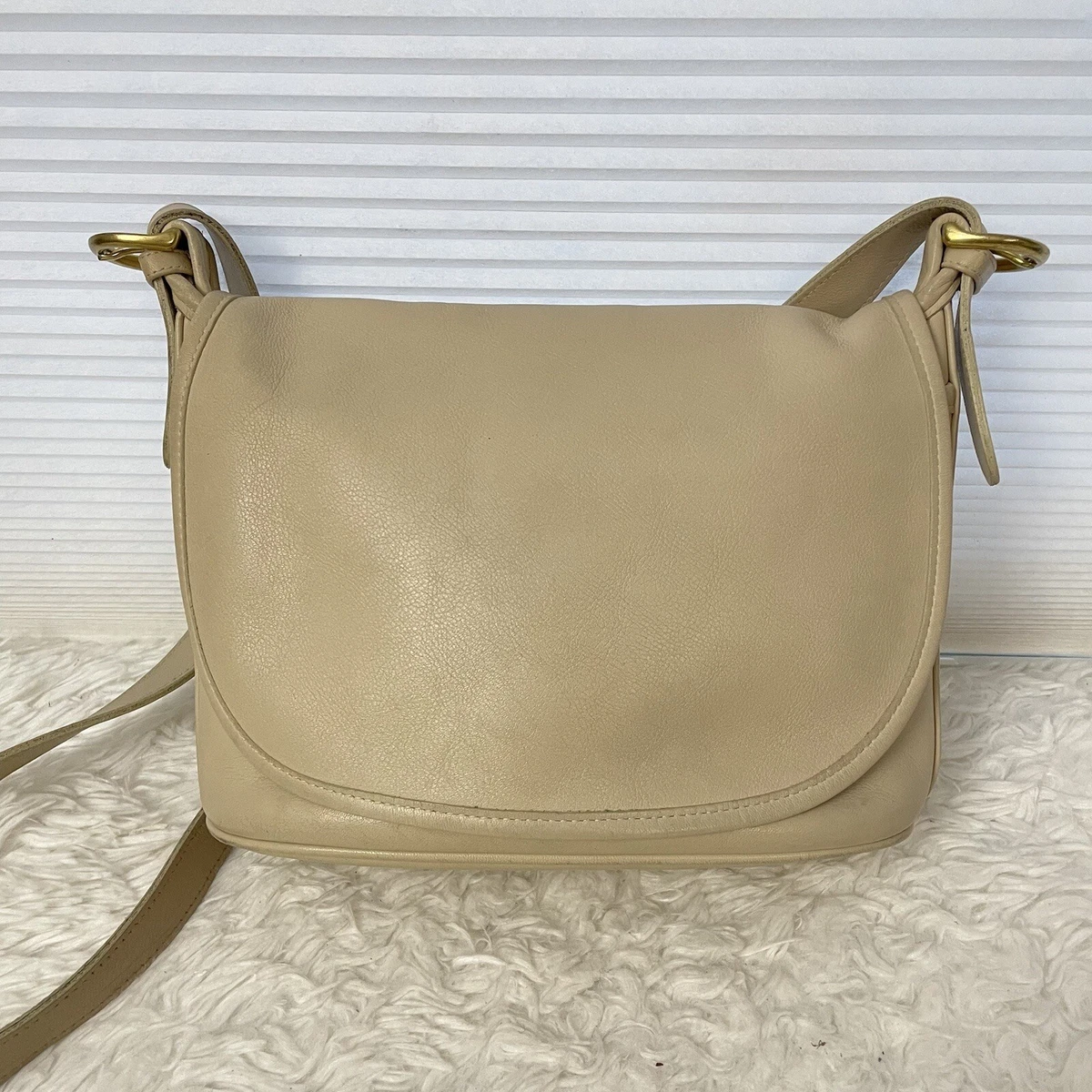 Coach VINTAGE Fletcher Crossbody 4150 Leather Flap Bag shoulder Handbag Ivory