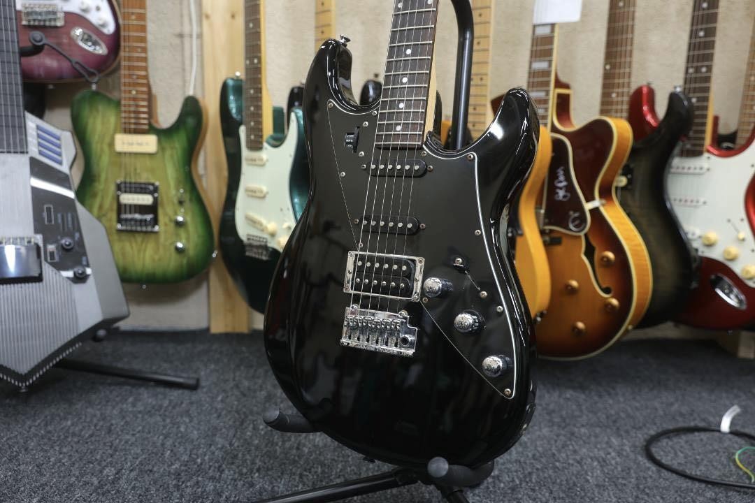 【8794】 james tyler VARIAX モデリングギター 8794 James Tyler Variax Modeling Guitar Safe delivery from