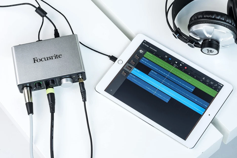 FOCUSRITE ITRACK SOLO iPad/Mac/PC USB audio interface - Image 3 of 4