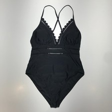 CUPSHE Womens Black Scalloped Crossback One-Piece Plunge Swimsuit Size XL NEW