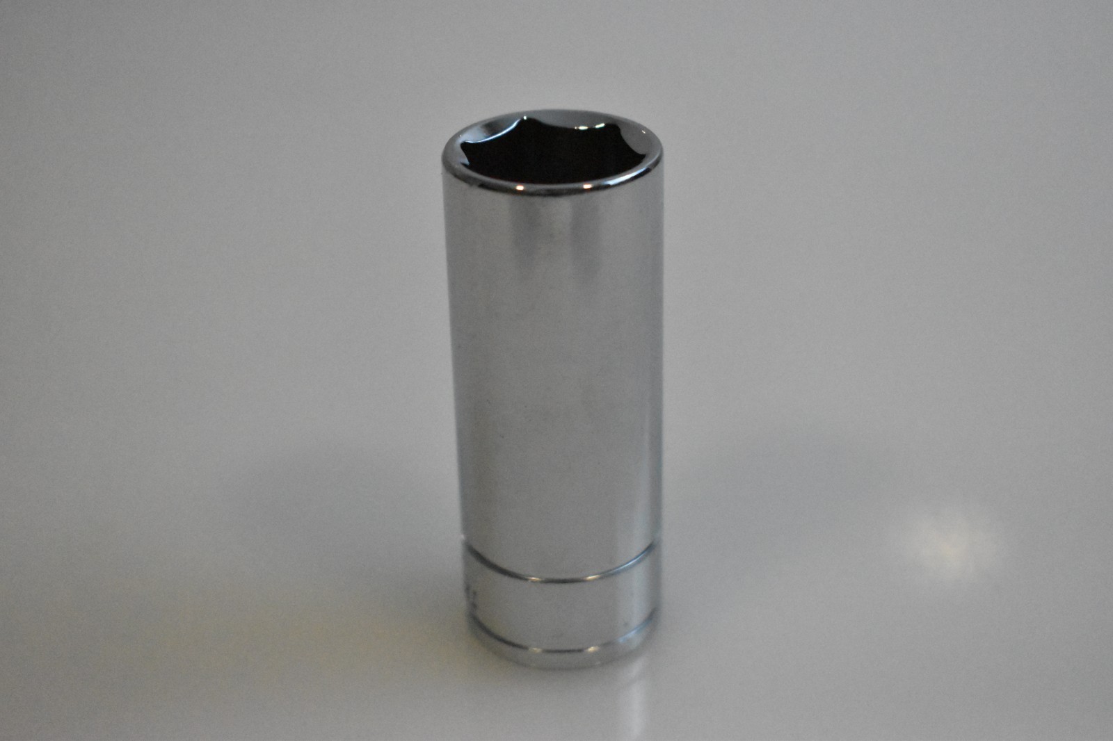 Matco Silver Eagle Tools BD18M6SE 18mm Metric Deep Socket 3/8" Drive 6 Point