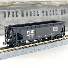 Minitrix 3278 Elgin Joliet Eastern 4 Bay Open Hopper EJ&E 70127 N Scale