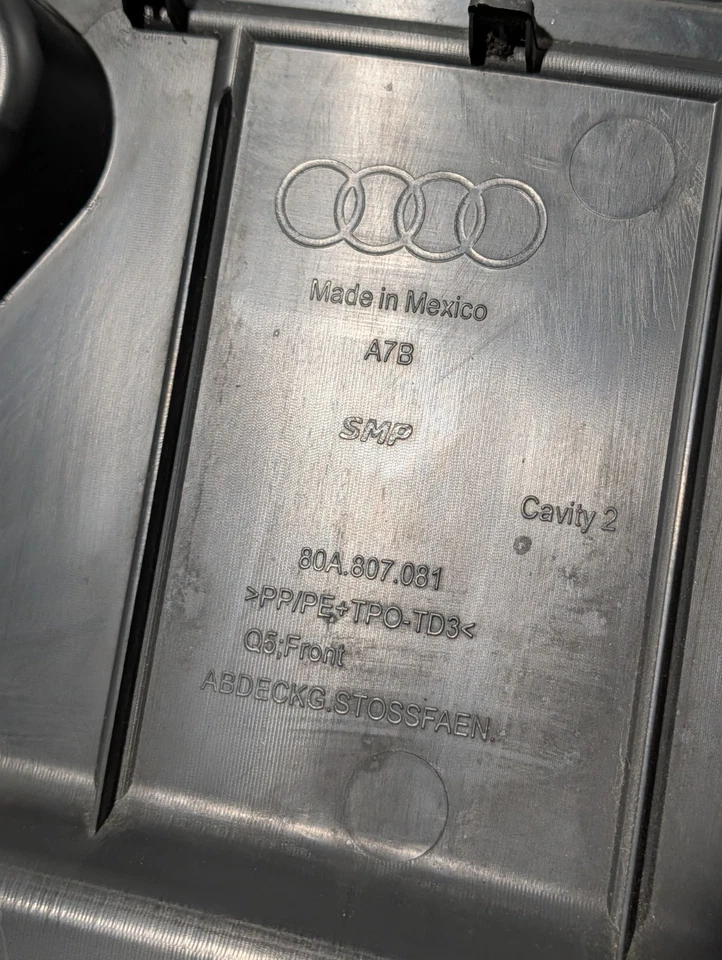 Audi SQ5 Q5 2018-2024 cubierta de radiador/protector de visión 80A807081 OEM Foto 2 de 4