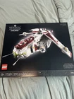 LEGO Star Wars Republic Gunship 75309 Ultimate Collector Series 1st Wave
