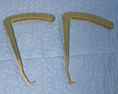 Lot Of 2 Acufex Surgical Arthroscopy ACL Director Tibial Aimer 7205518 L50504853