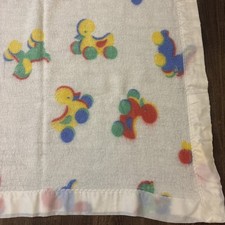 Acrylic White W/ Primary Colors Baby Blanket Nylon Satin Trim USA VTG Ducks
