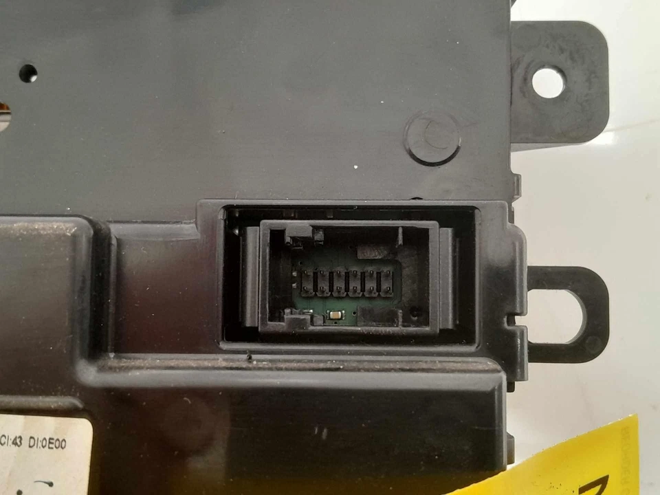 Controles automáticos de temperatura 13 - 16 Mini Cooper Paceman R61 fabricante de equipamento original - Imagem 4 de 4