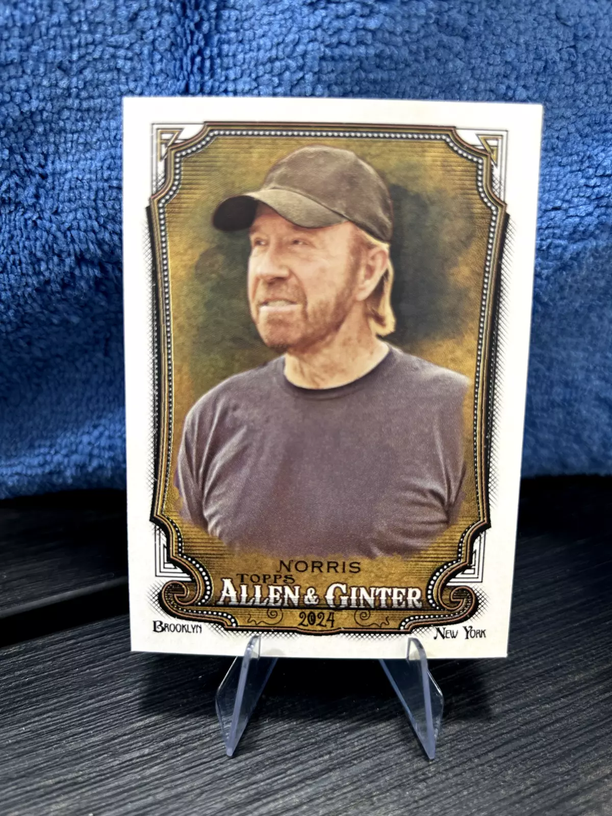 Chuck Norris trading card