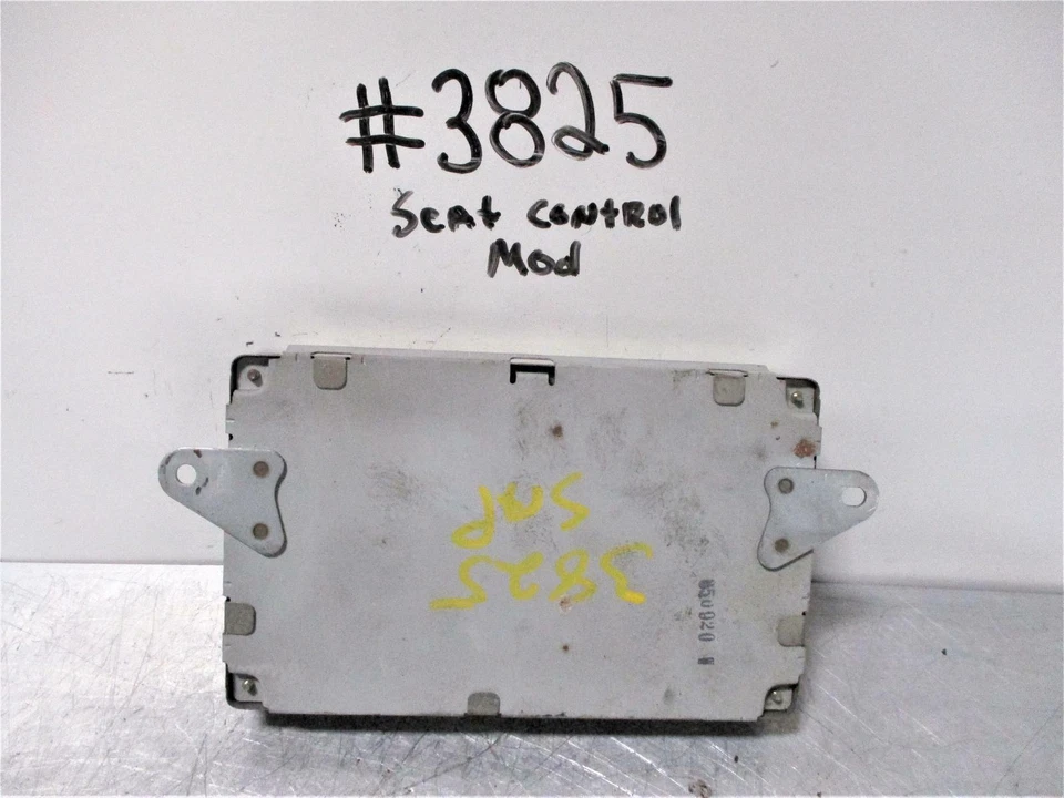 Módulo de control de posición de asiento Lexus LS400 1996 P/N 89710-50070 Foto 4 de 4