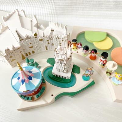 Disneyland Diorama Fantasyland IT'S A SMALL WORLD DUMBO CASTLE