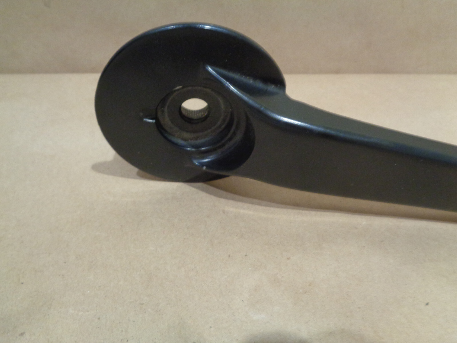 Lamborghini Huacan LP580 Coupe,LP610 Spyder -RH Wiper Arm (RHD) P/N 4T2955408