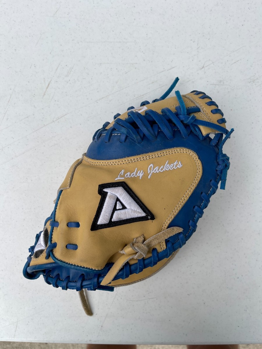 Akadema APM41 Custom Baseball Catchers Mitt Right Hand Throw