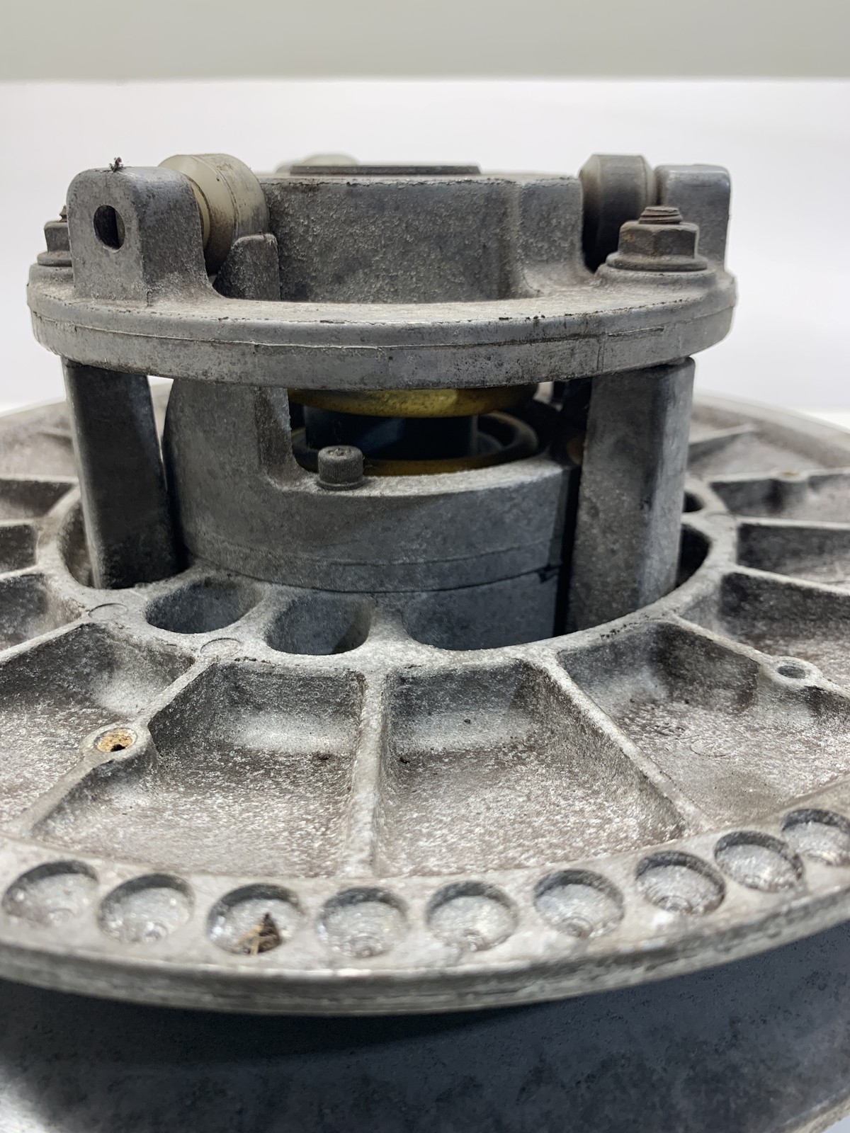 2006 Arctic Cat Panther Driven Clutch Assembly Stationary Sheave