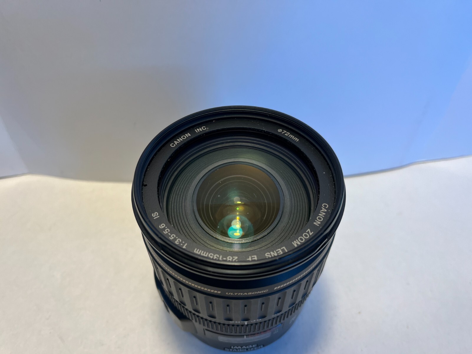 Canon EOS EF 28-135mm F/3.5-5.6 IS USM Macro Zoom Lens