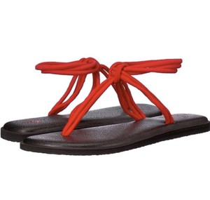 sanuk red flip flops