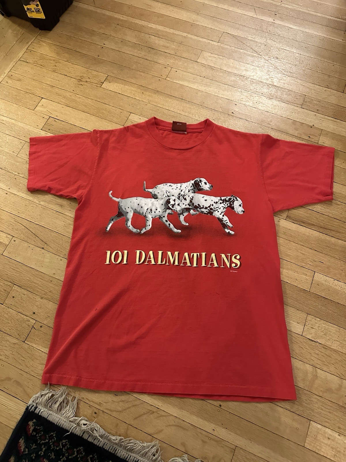 Vintage 90s Disney 101 Dalmatians T Shirt 3 Puppies Red Men’s L USA Made