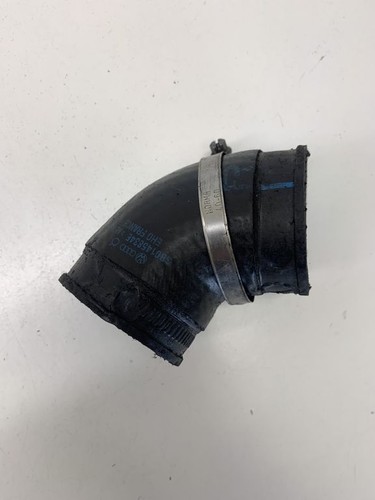 Volkswagen PASSAT B5.5 2002 Diesel Schlauch / Leitung Ladeluftkühler DRA9445