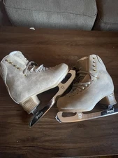 Ice Skates - JACKSON supreme pro  5320 - Size 4.5 W Tan suede