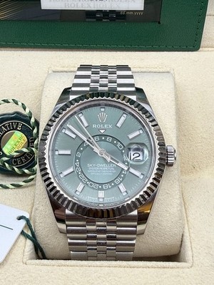 Rolex Sky-Dweller 336934 Jubilee Bracelet Green dial 2024 Complete B & P!