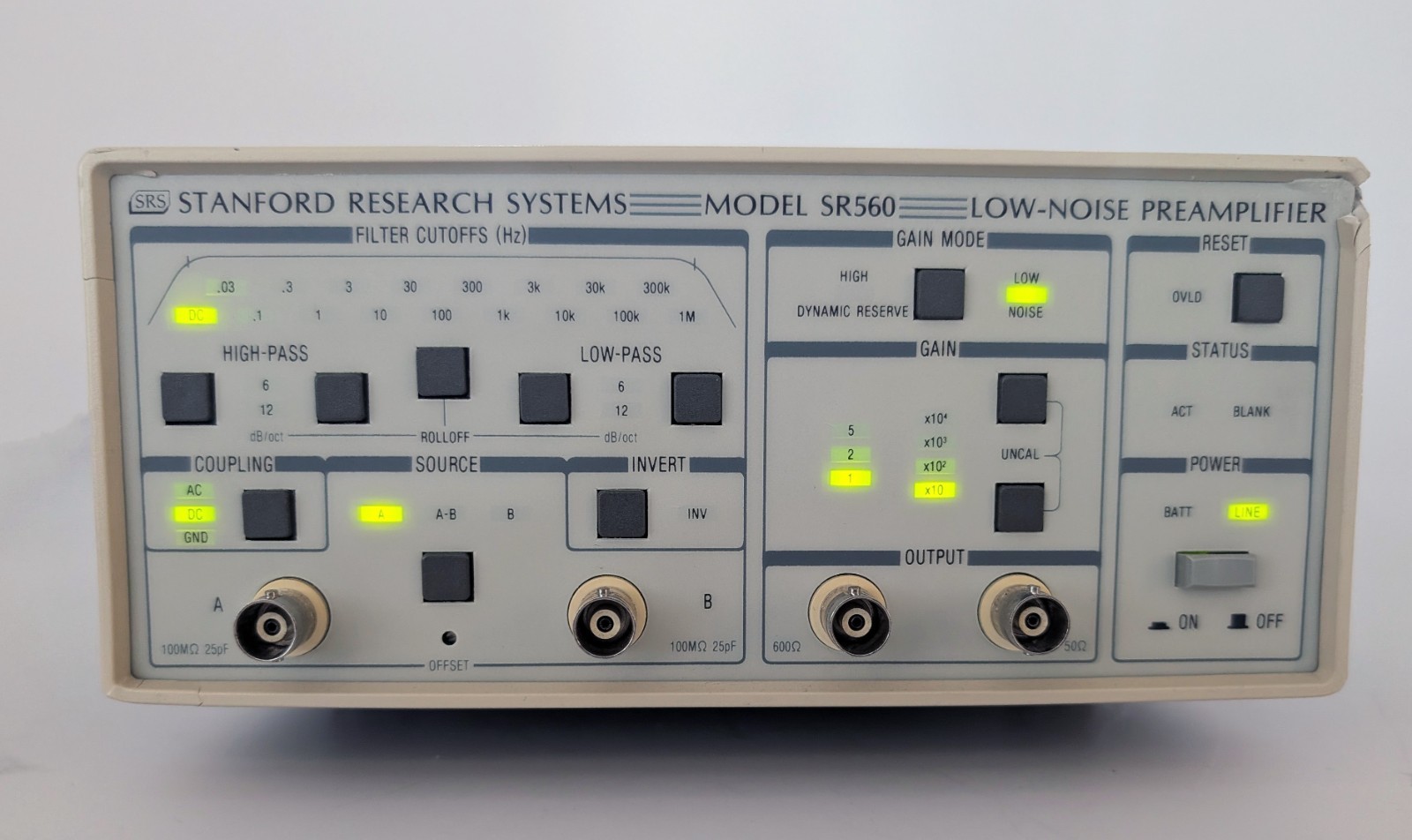 Stanford Research Systems SR560 Low-Noise Voltage Preamplifier