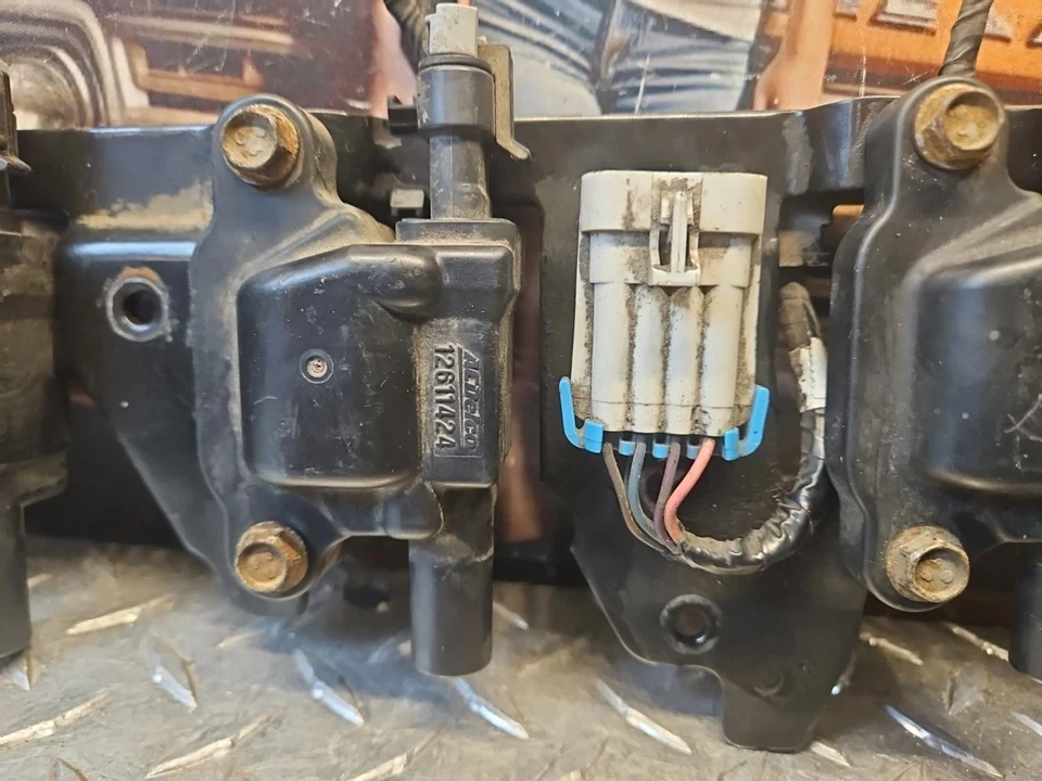 Se adapta a Chevrolet Silverado 1500 2007-2013 bobina de encendido 5,3 L OEM: H832A013BC Foto 3 de 4