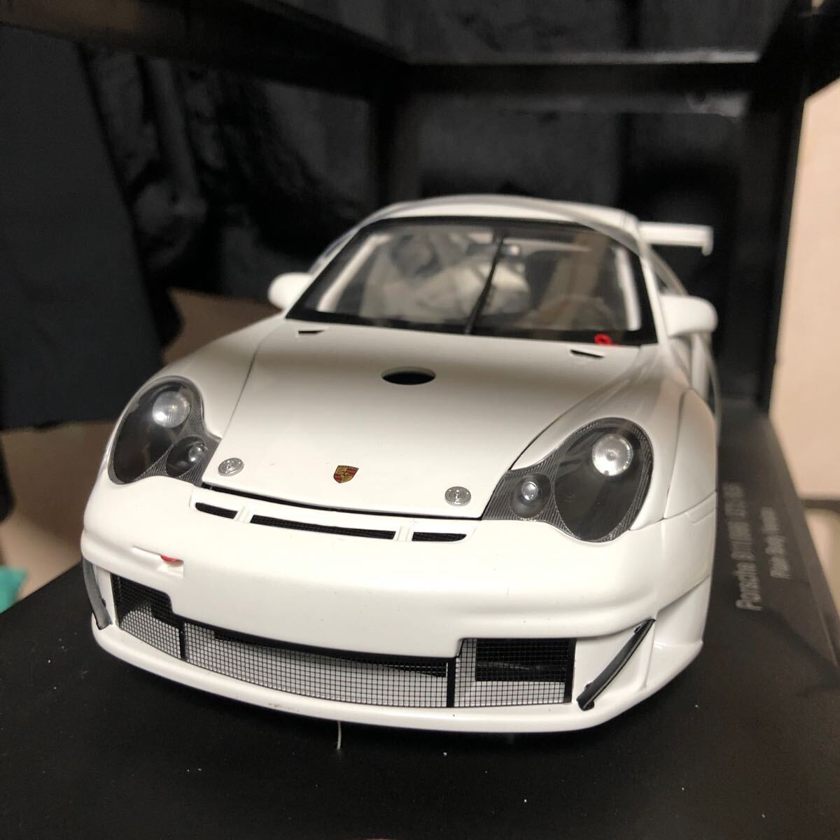 オートアート1/18 ポルシェ911(996) GT3 RSR 1/18 AUTOart Porsche 911 996 GT3RS White From Japan Model