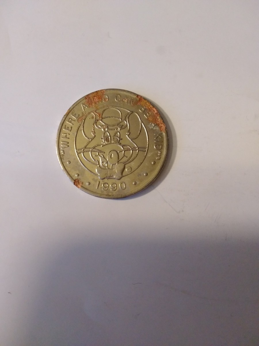 RARE 1990 Chuck E Cheese Nickel TOKEN 
