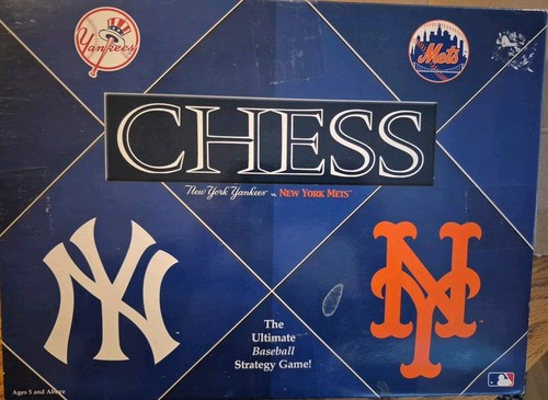 New York Yankees VS. New York Mets Chess Game