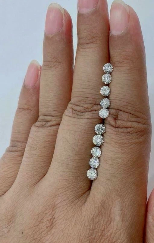 3.62 ct Natural Loose Round Brilliant Diamonds 9 Pc 4.6-4.7 mm G-I SI2-I1 $11200 - Image 2 of 3