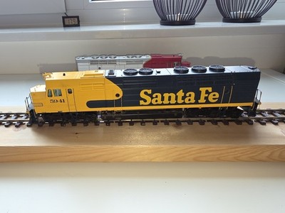 Athearn FP45 H0 SANTA FE 5941 DCC mit Sound In OVP G67528