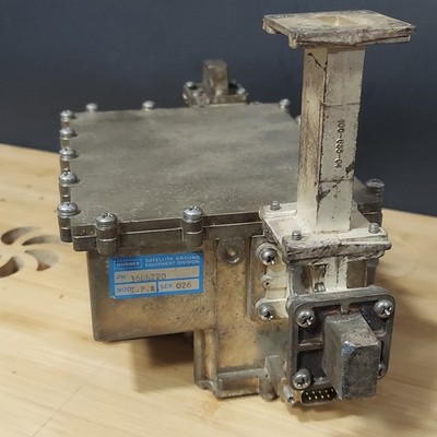 Hughes Satellite Ground Equipment Division IPA RF Module P/N 3644120 Waveguide