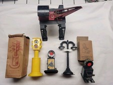 Vintage Marx Train Accessories Lot Untested NICE COND