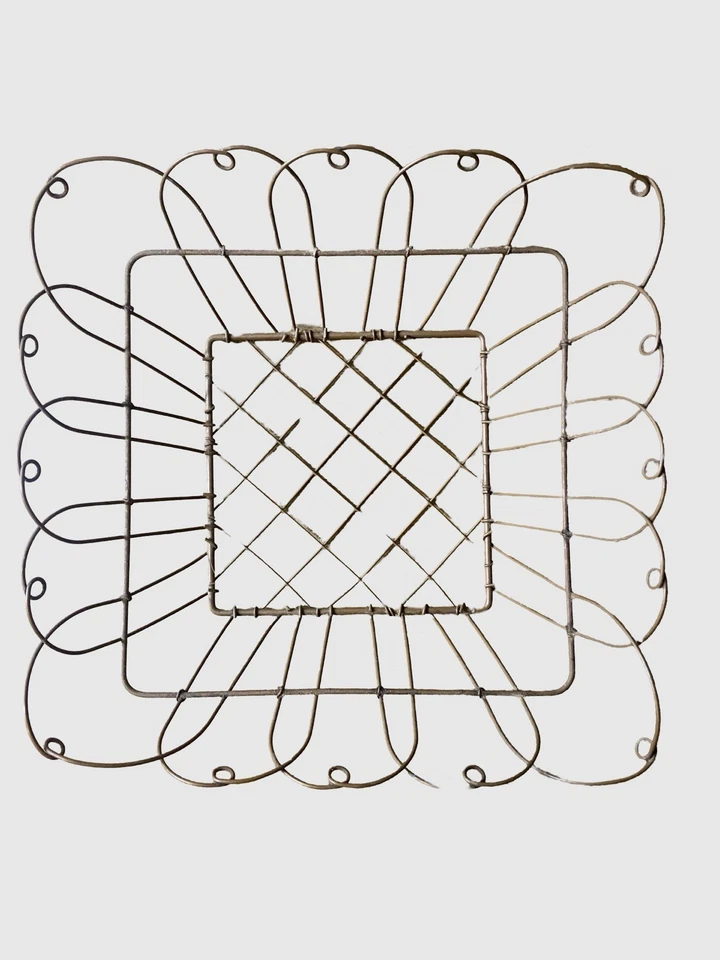 Vintage Wire Napkin Holder Pier 1 One Square VGC 10" - Image 2 of 4